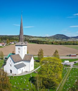 (Norsk) Ringsaker kirke